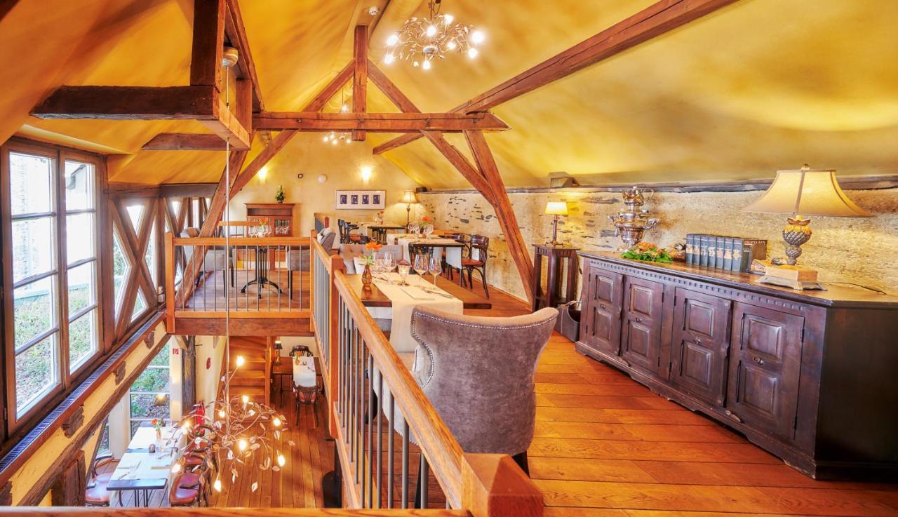 Weinromantikhotel Richtershof Mulheim an der Mosel Bagian luar foto