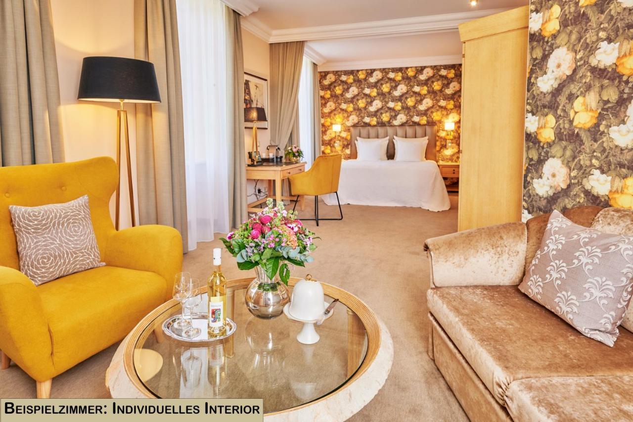 Weinromantikhotel Richtershof Mulheim an der Mosel Bagian luar foto
