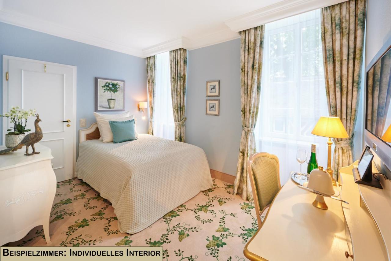 Weinromantikhotel Richtershof Mulheim an der Mosel Bagian luar foto