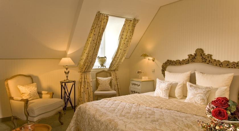 Weinromantikhotel Richtershof Mulheim an der Mosel Ruang foto
